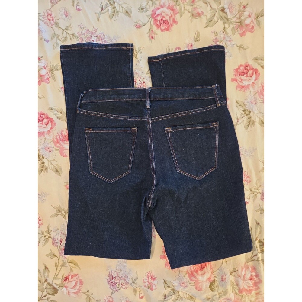 Old Navy Curvy Mid Rise Dark Denim Boot Cut Size 8 - Picture 2 of 8